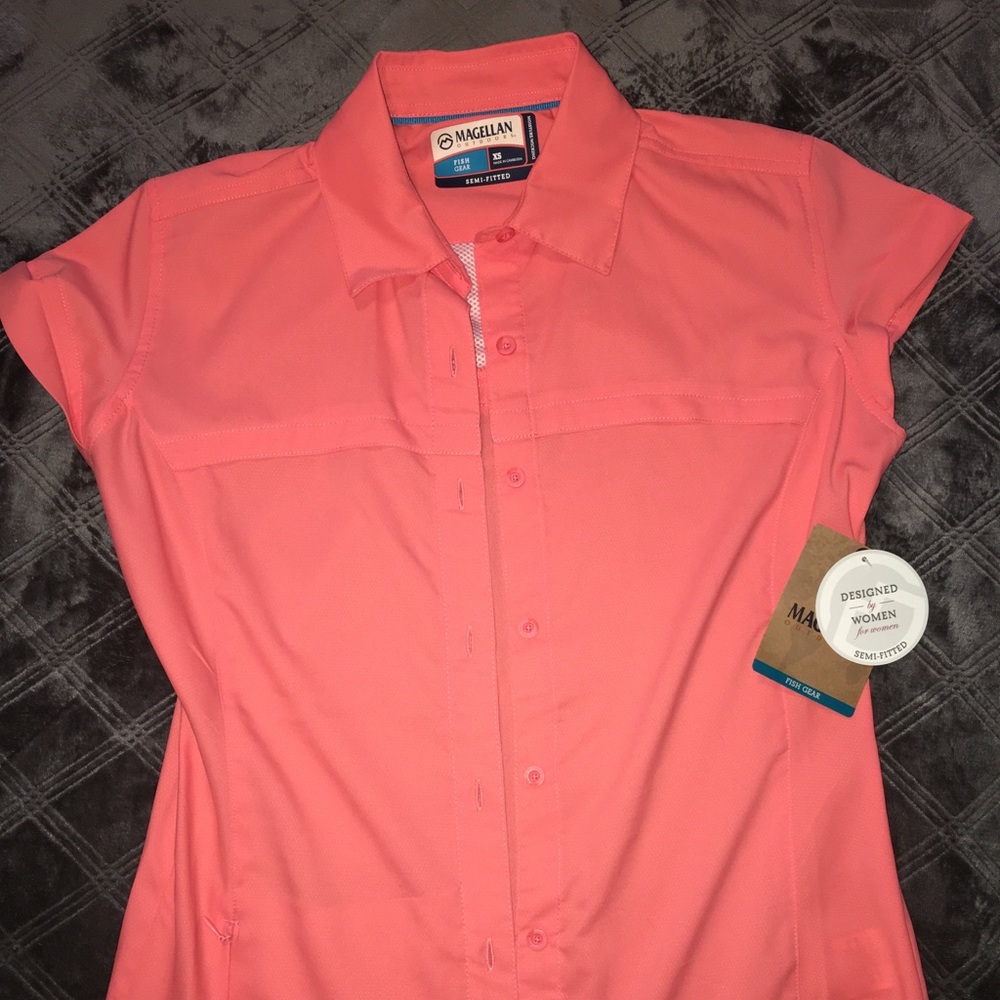 Size xsmall woman’s fishing shirt